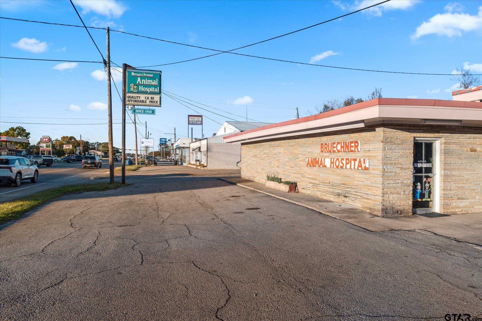 1414 N Jefferson Avenue