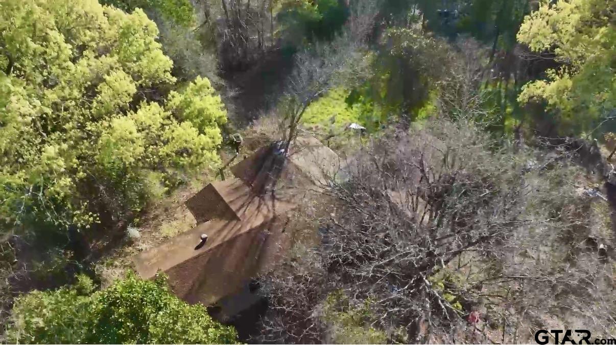 10933 County Road 384