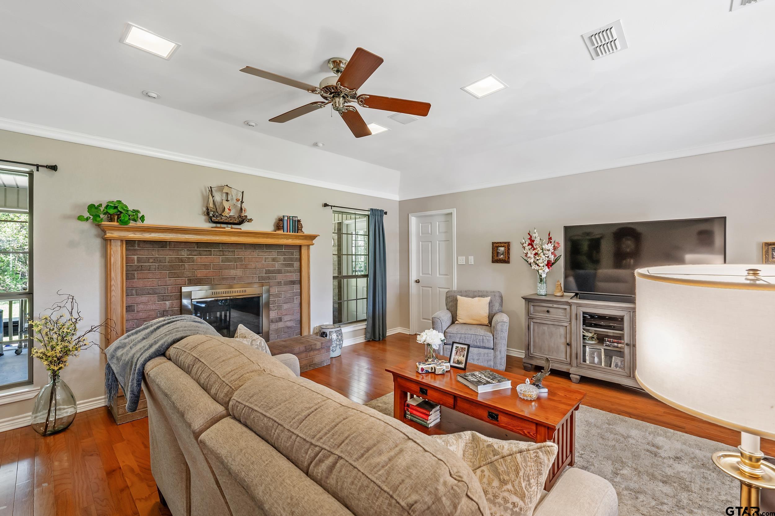 152 County Road 2434