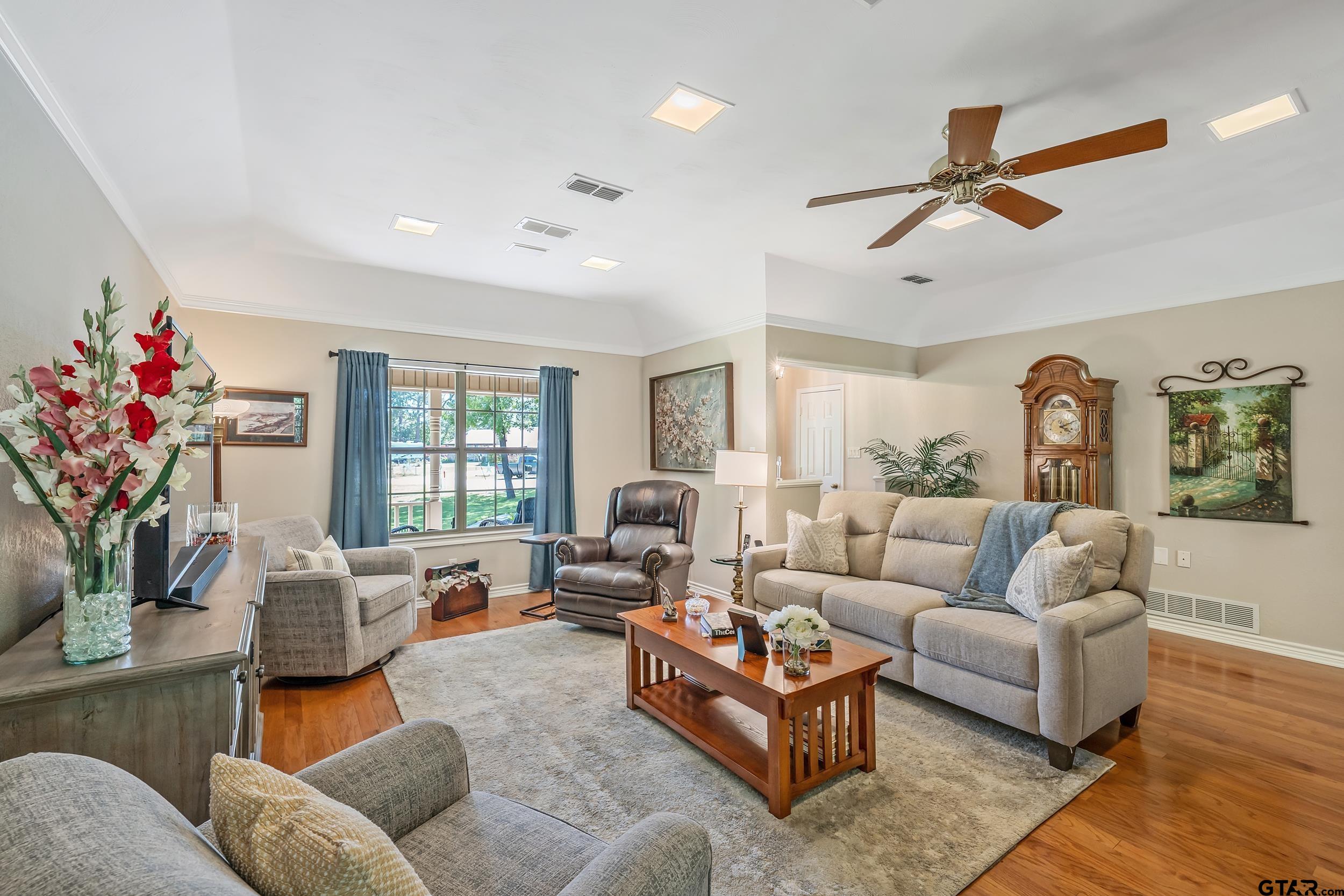 152 County Road 2434