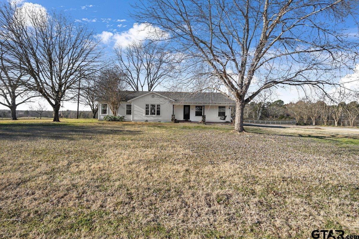 4458 E Farm to Market 13