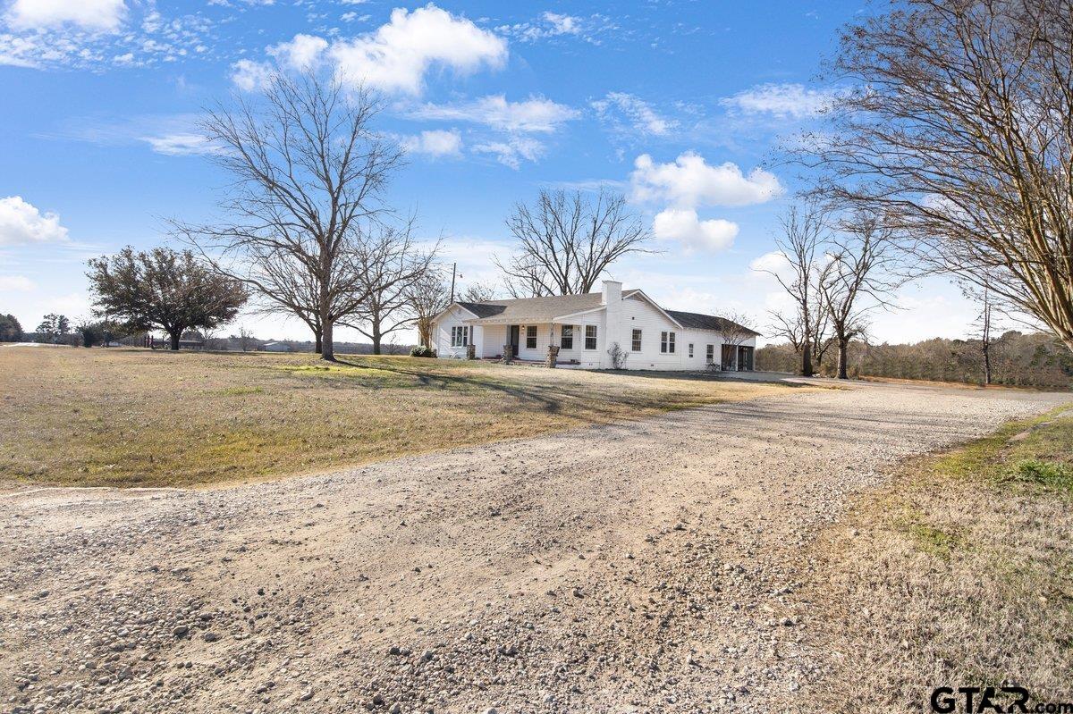 4458 E Farm to Market 13