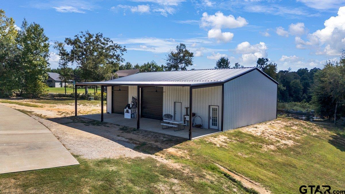 Troup, Texas 75789, United States, 3 Bedrooms Bedrooms, ,3 BathroomsBathrooms,Residential,Pending,226265