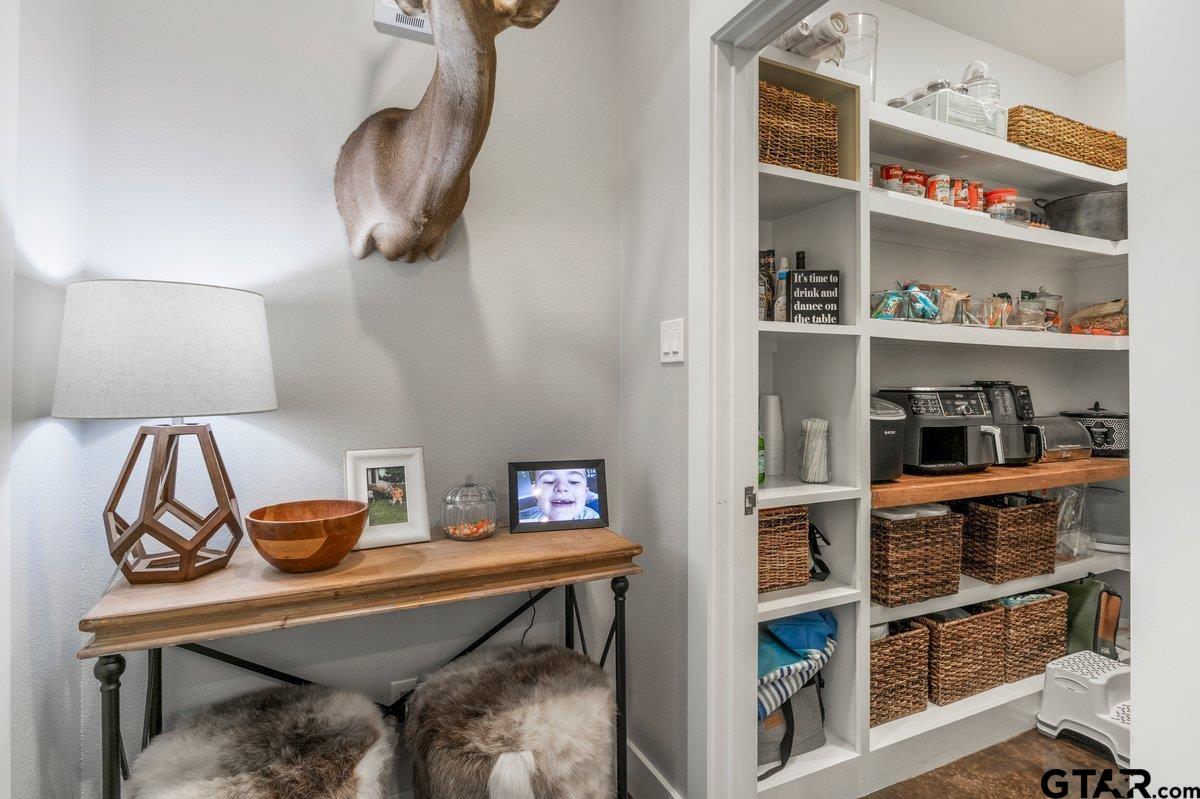 Troup, Texas 75789, United States, 3 Bedrooms Bedrooms, ,3 BathroomsBathrooms,Residential,Pending,226265