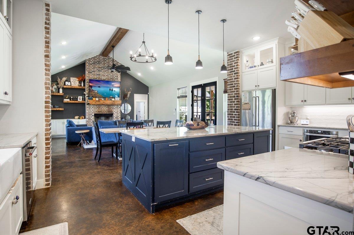 Troup, Texas 75789, United States, 3 Bedrooms Bedrooms, ,3 BathroomsBathrooms,Residential,Pending,226265