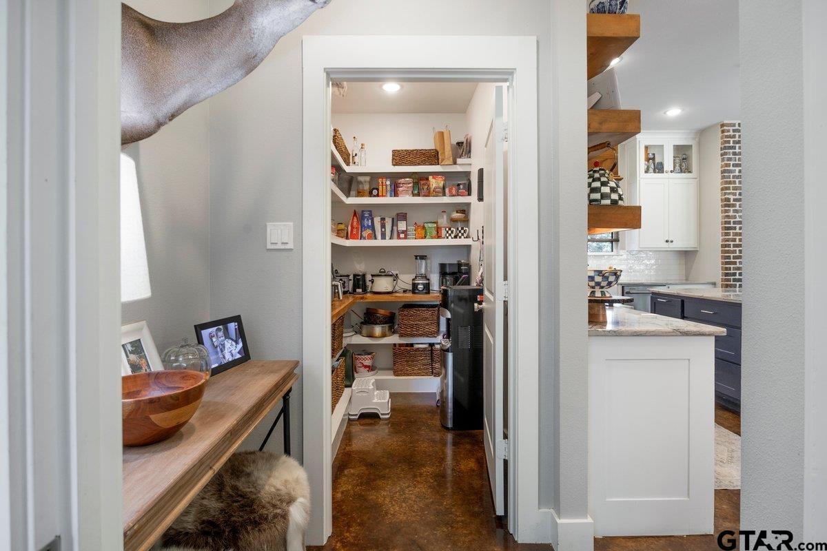 Troup, Texas 75789, United States, 3 Bedrooms Bedrooms, ,3 BathroomsBathrooms,Residential,Pending,226265