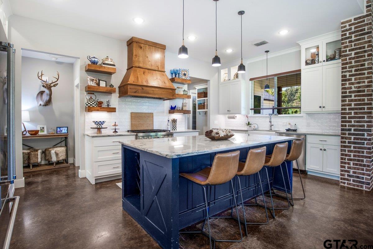 Troup, Texas 75789, United States, 3 Bedrooms Bedrooms, ,3 BathroomsBathrooms,Residential,Pending,226265