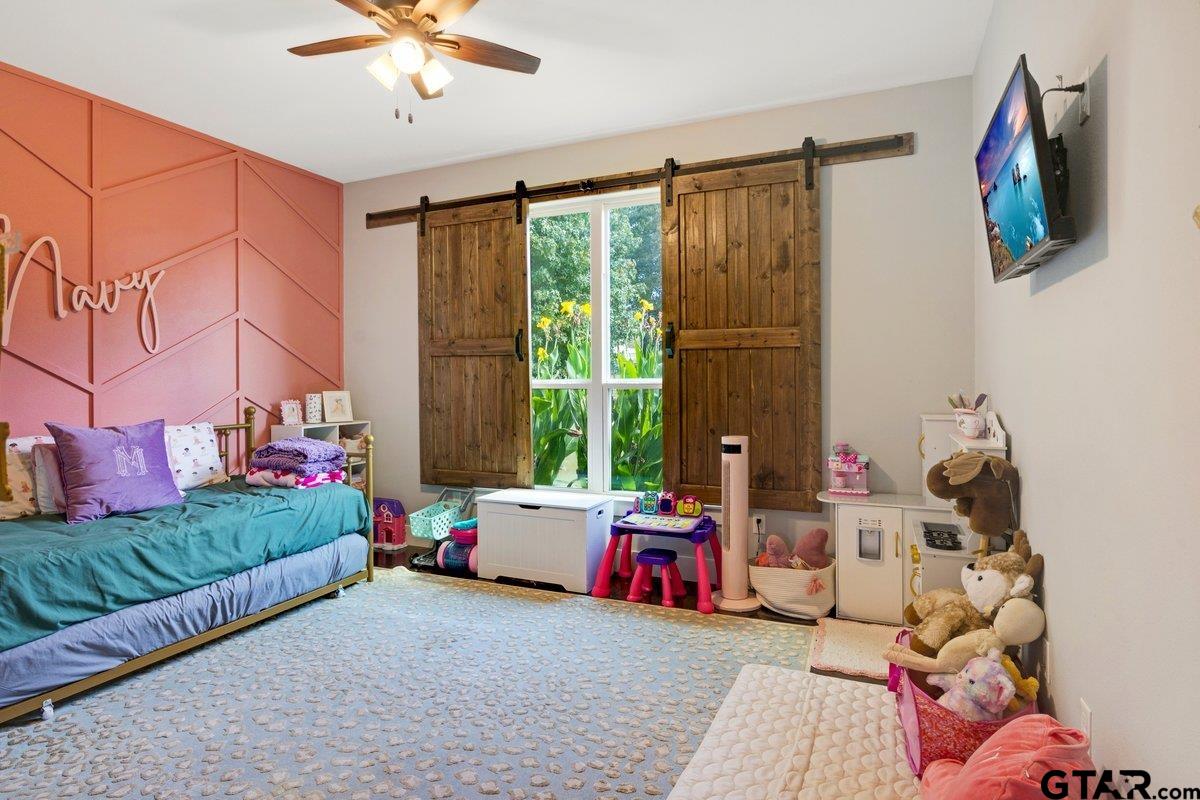 Troup, Texas 75789, United States, 3 Bedrooms Bedrooms, ,3 BathroomsBathrooms,Residential,Pending,226265