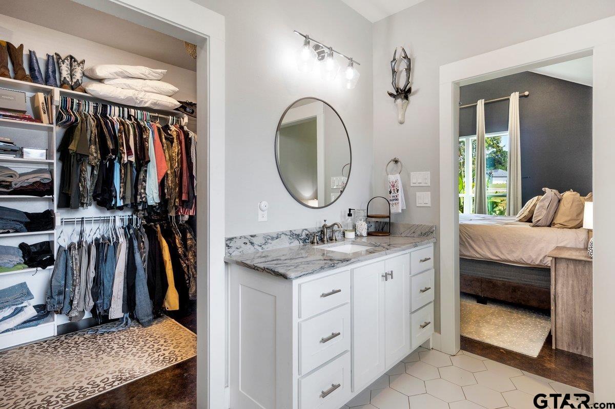 Troup, Texas 75789, United States, 3 Bedrooms Bedrooms, ,3 BathroomsBathrooms,Residential,Pending,226265