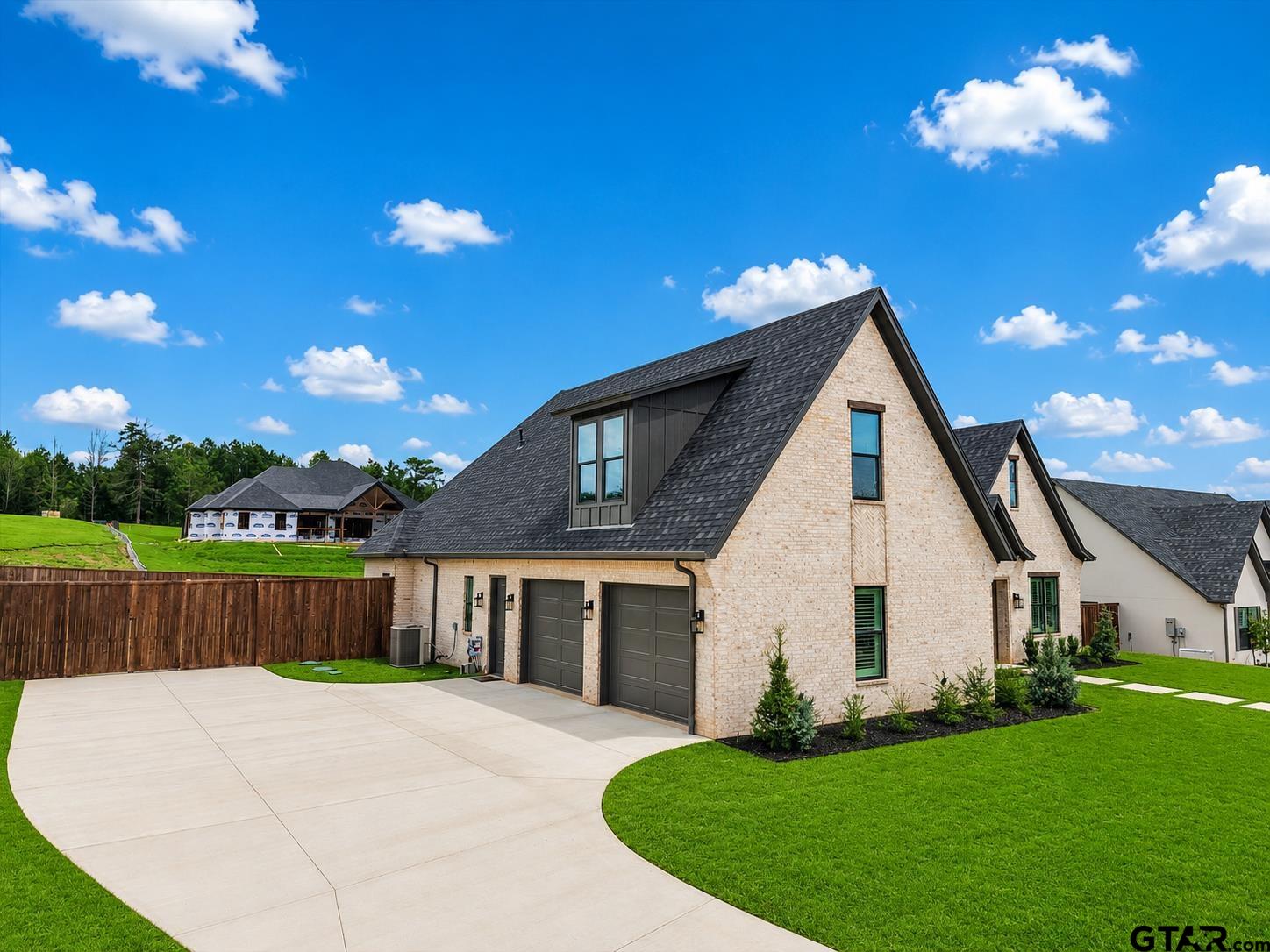 205 Shortleaf Lane