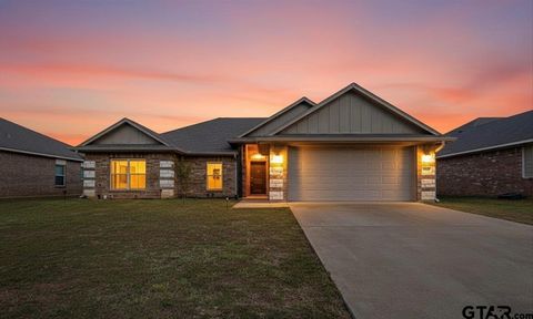 438 Ambrose Ave Tyler TX 75704