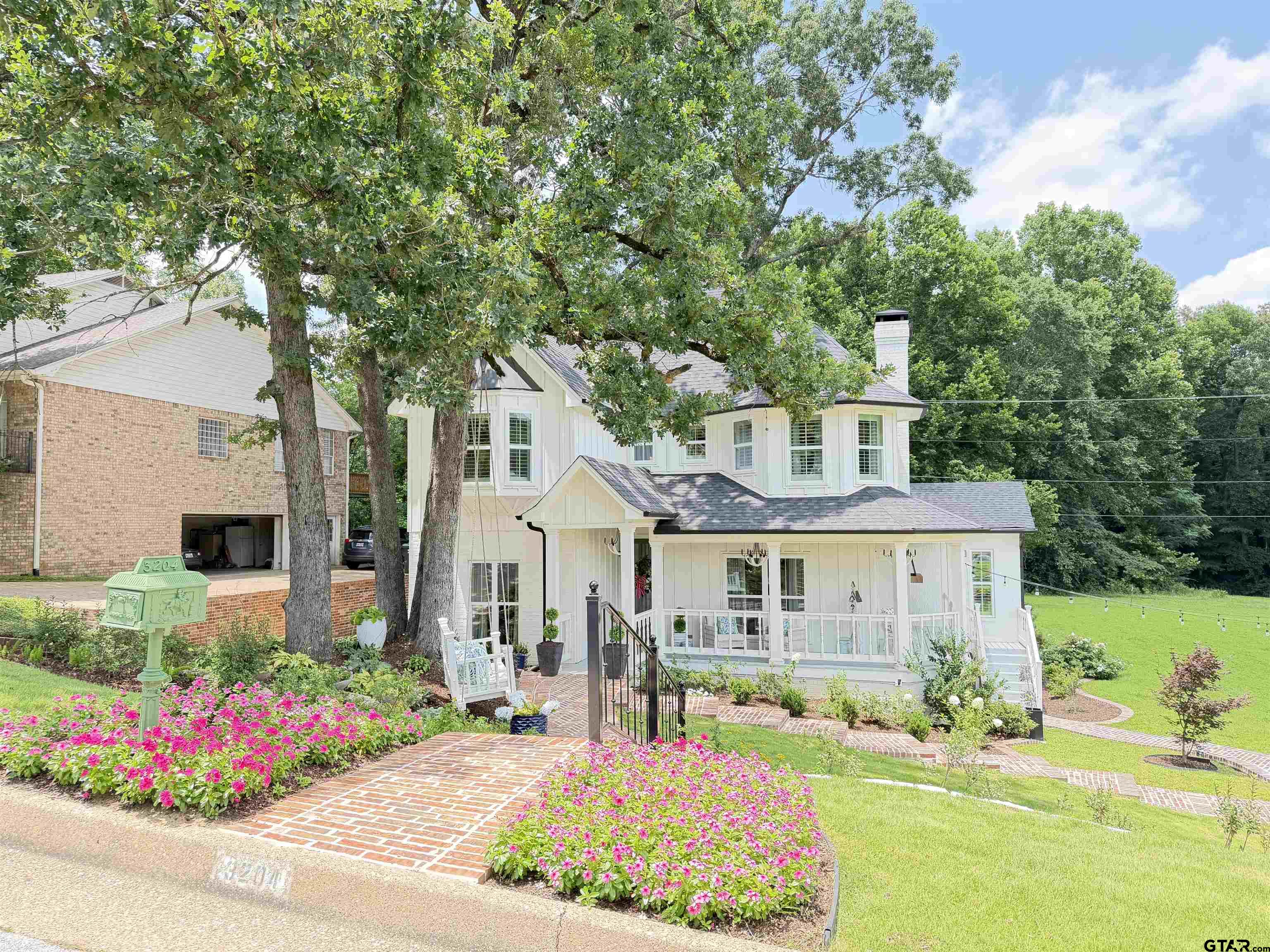 3204 Lake Forest Dr.