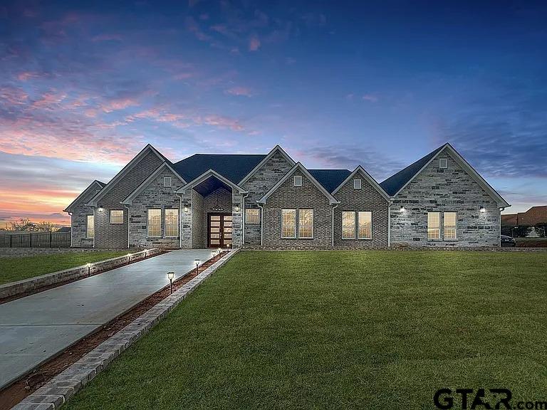 611 Bridle Ridge Dr.