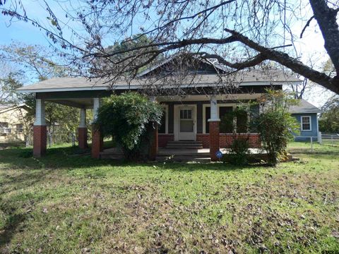 A home in Mount Pleasant