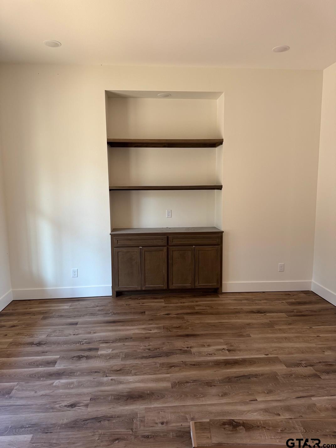 21053 County Road 26