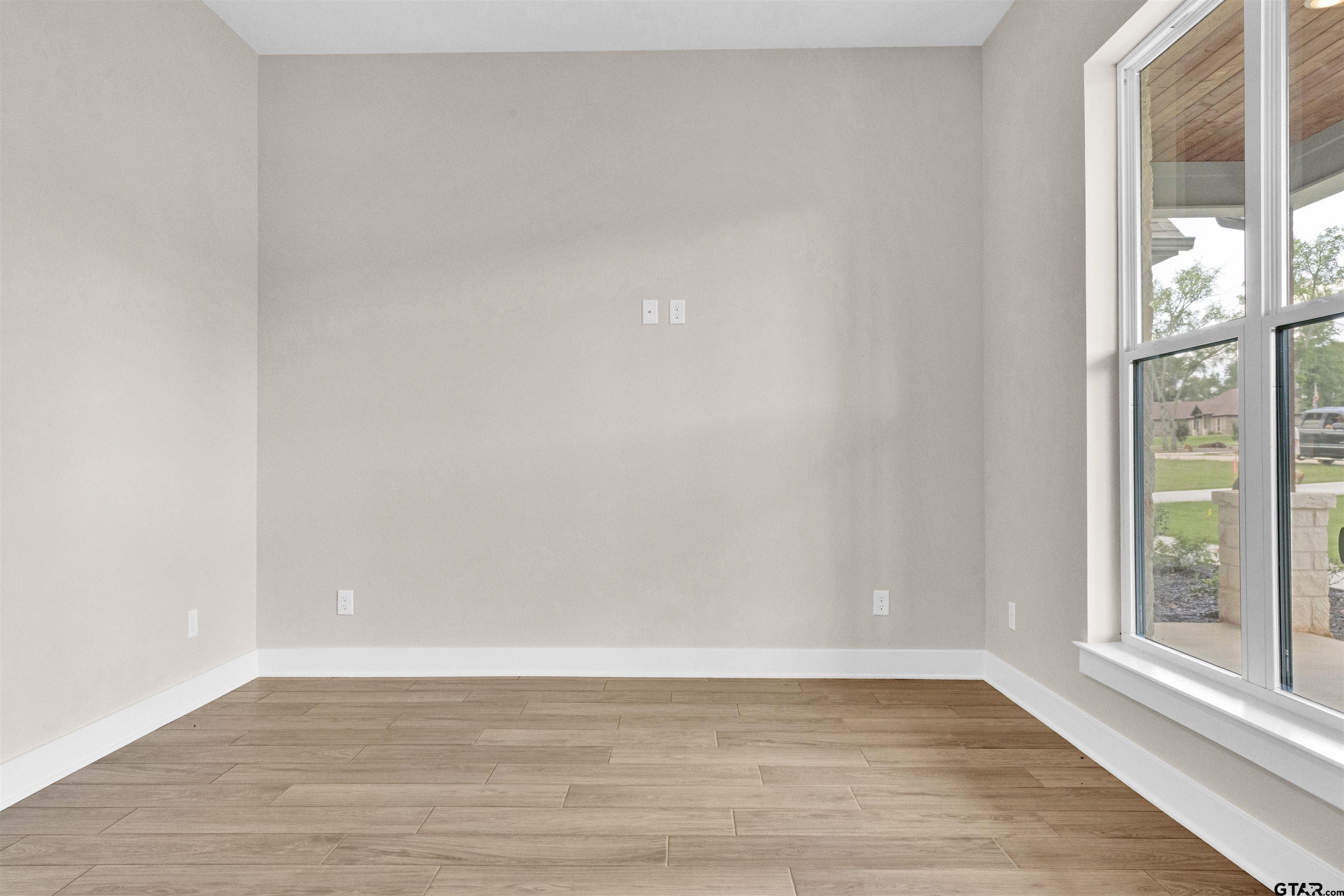 13974 Cedar Vista