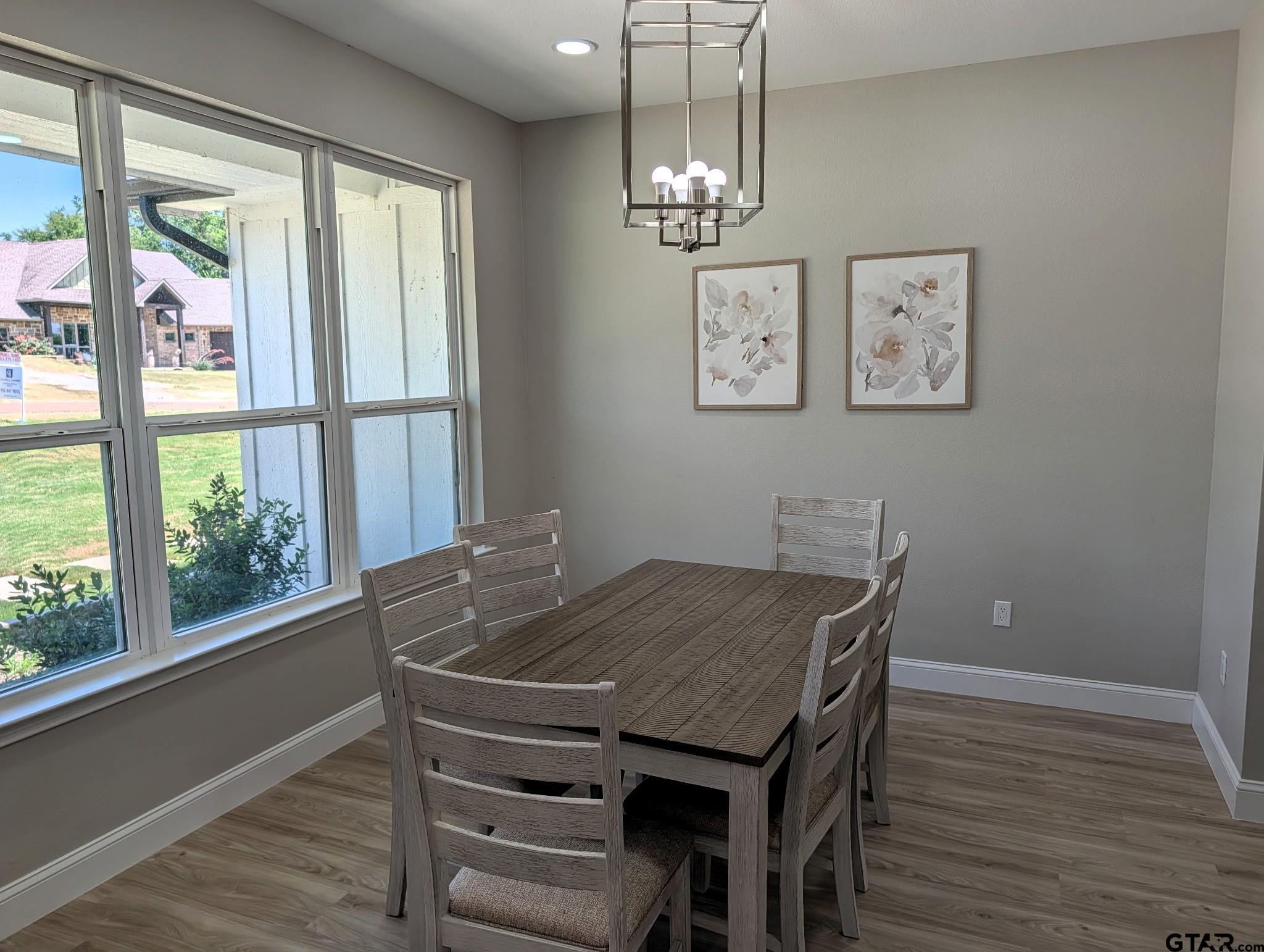 206 Splitrail Drive