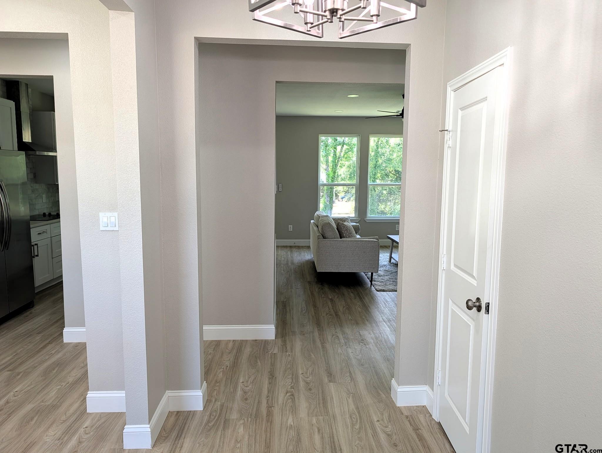 206 Splitrail Drive