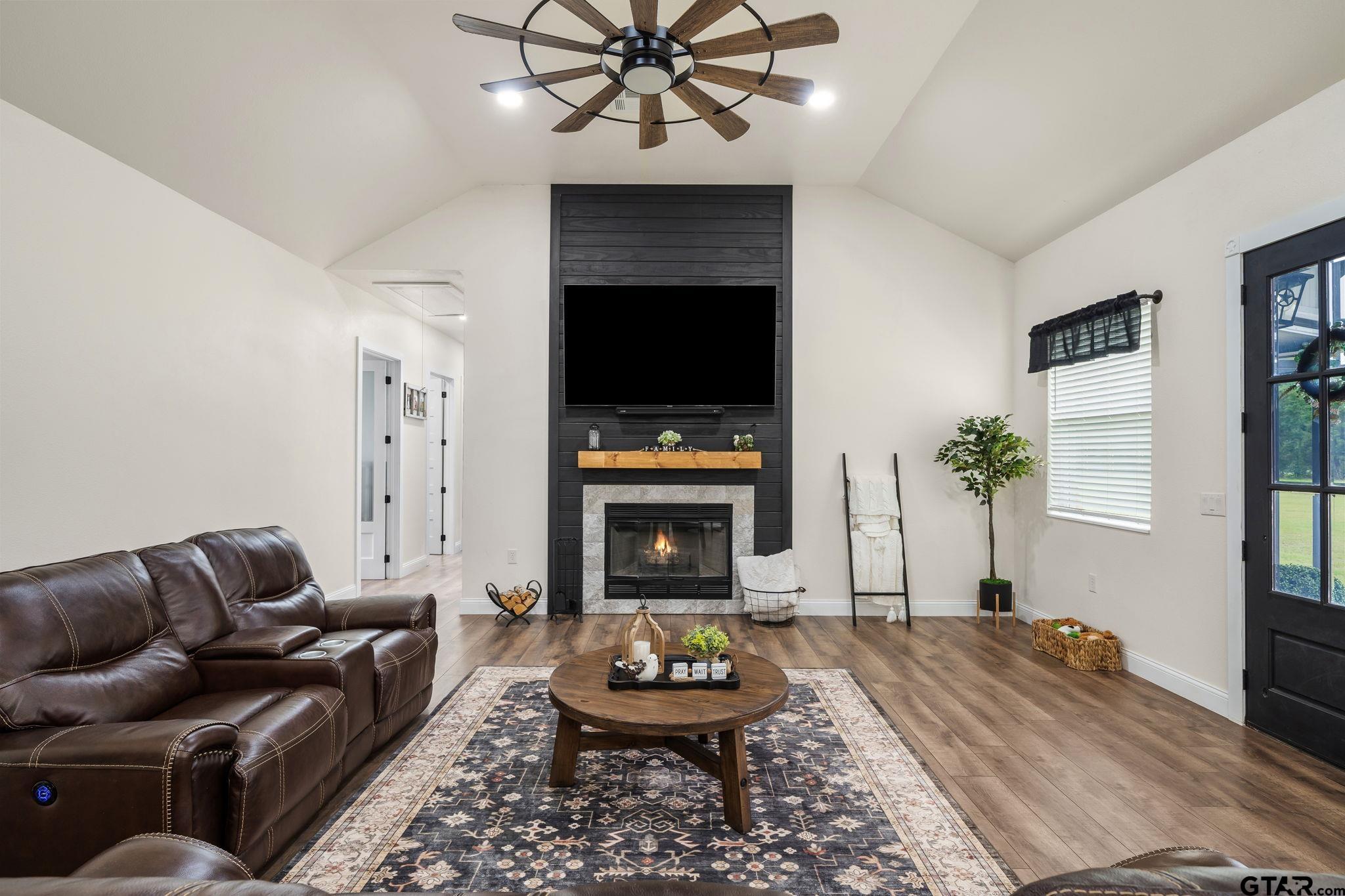 15703 County Road 2854