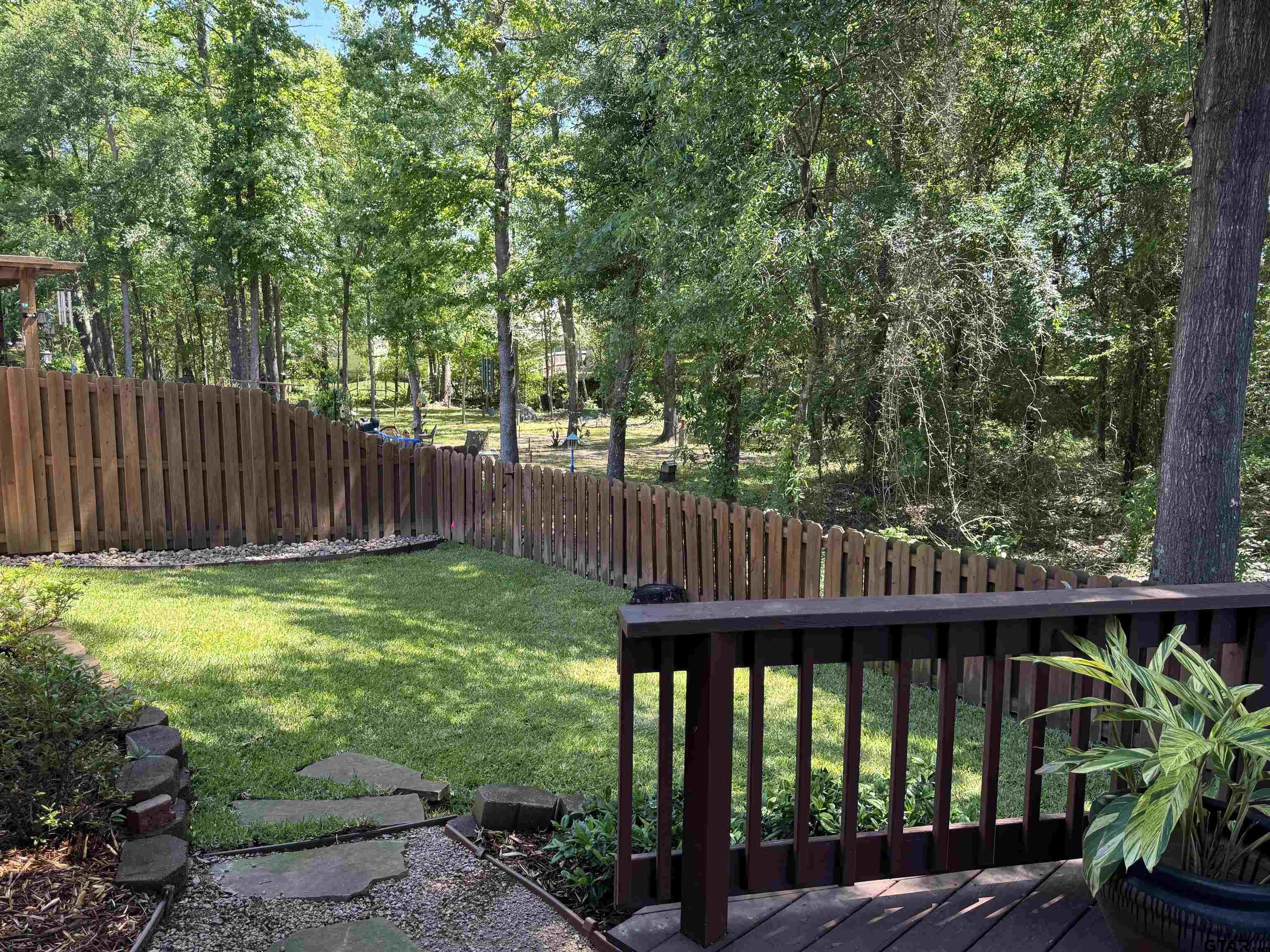1857 Hollylake Cir