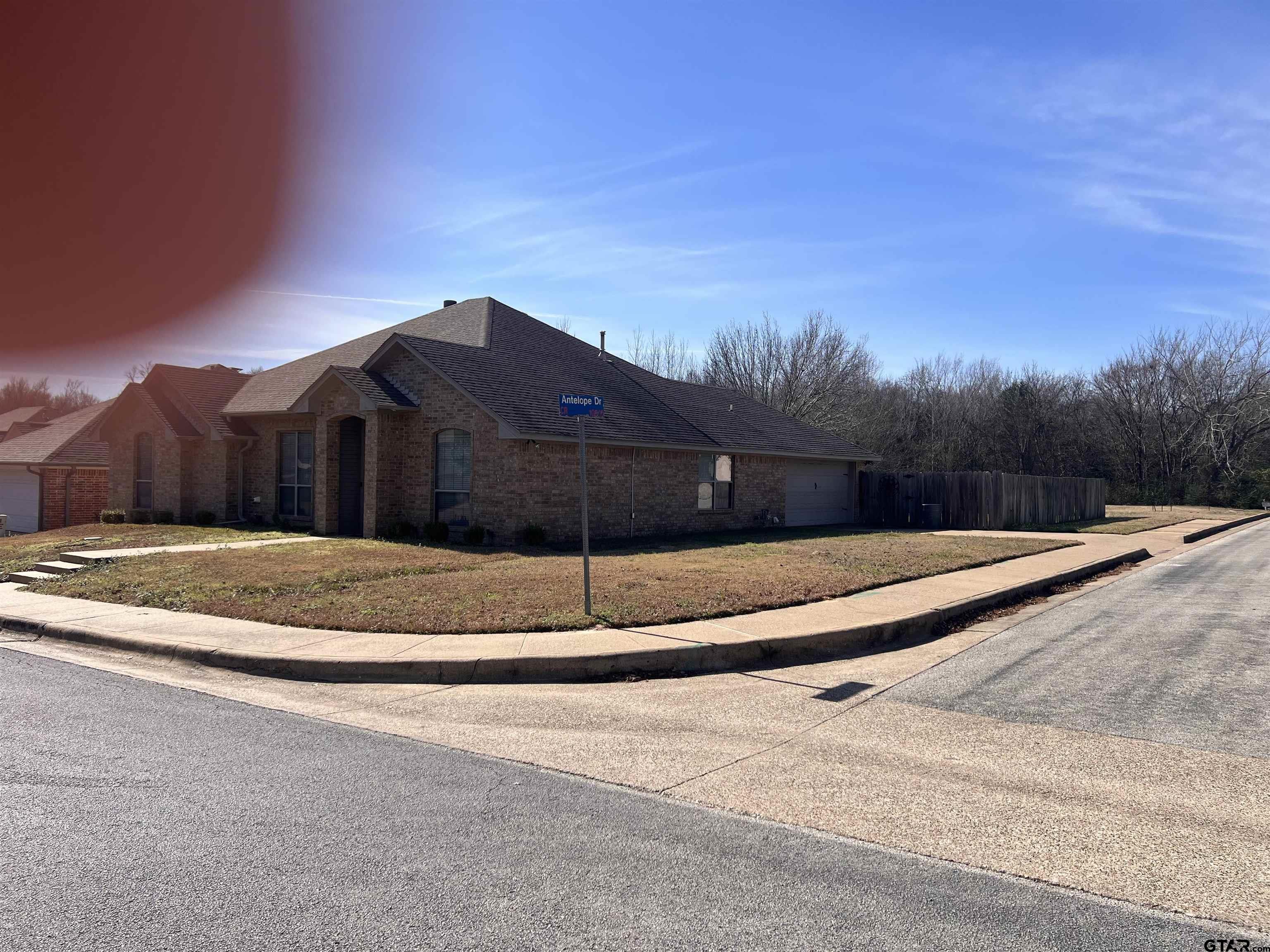 19482 Ruggles Ct
