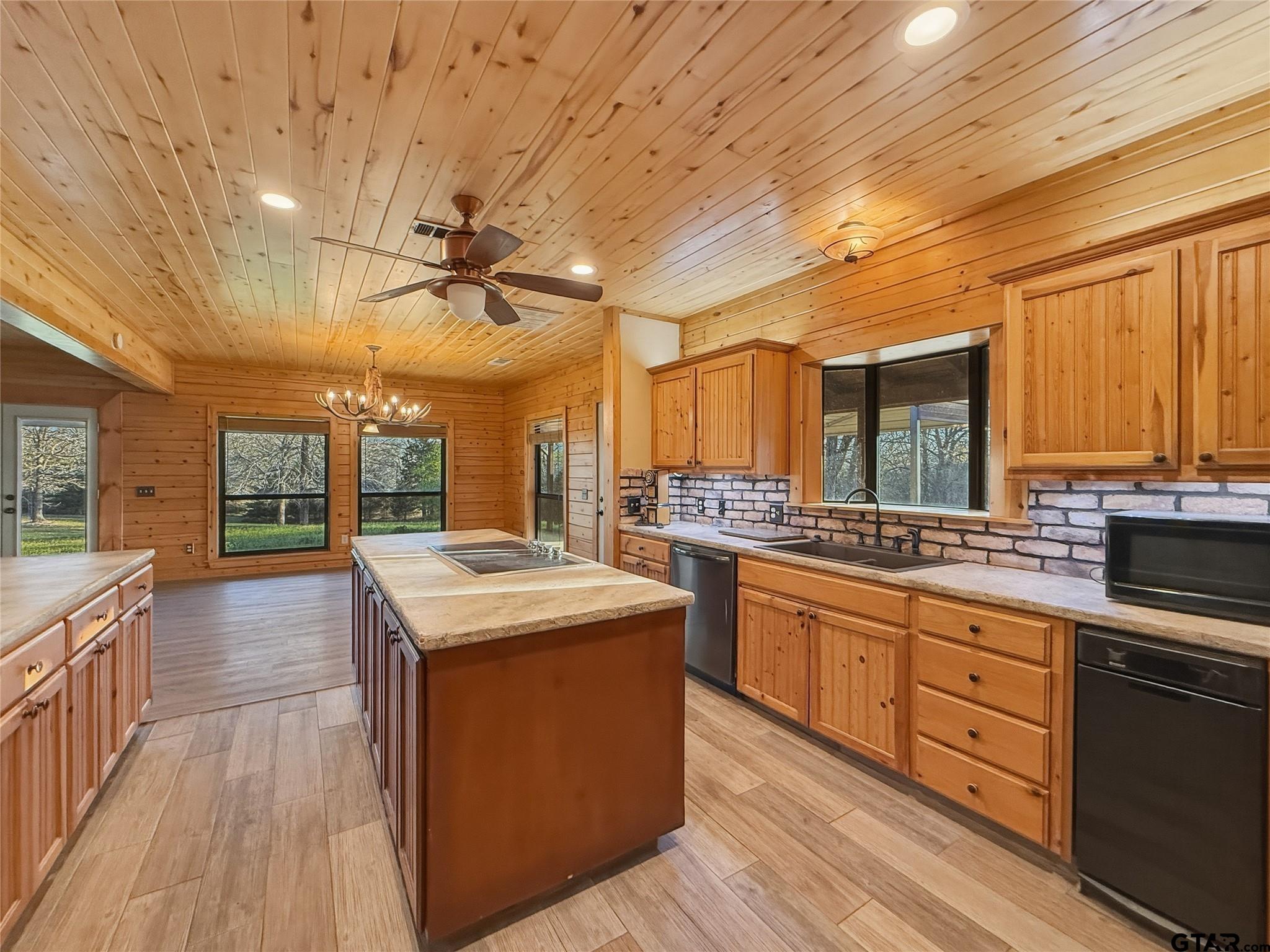 1751 Vz County Road 1925