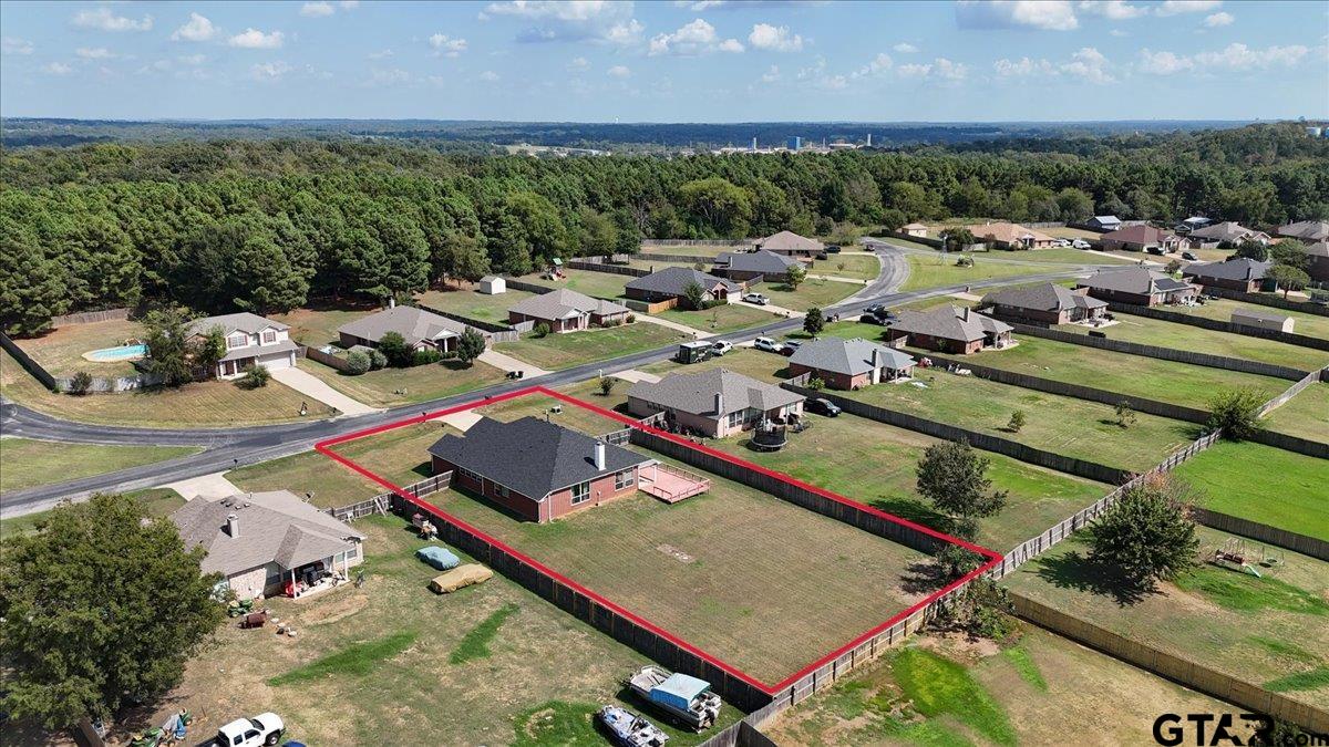 Tyler, Texas 75706, United States, 4 Bedrooms Bedrooms, ,3 BathroomsBathrooms,Residential,Active,114114