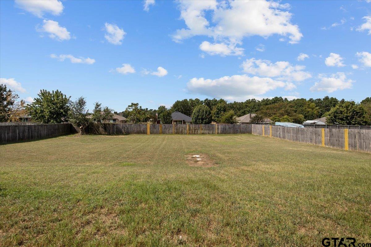 Tyler, Texas 75706, United States, 4 Bedrooms Bedrooms, ,3 BathroomsBathrooms,Residential,Active,114114