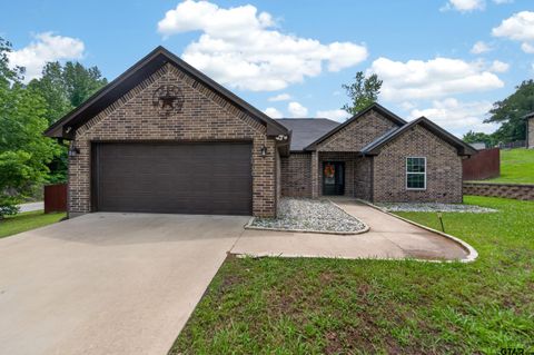 13631 Gena Drive Tyler TX 75709