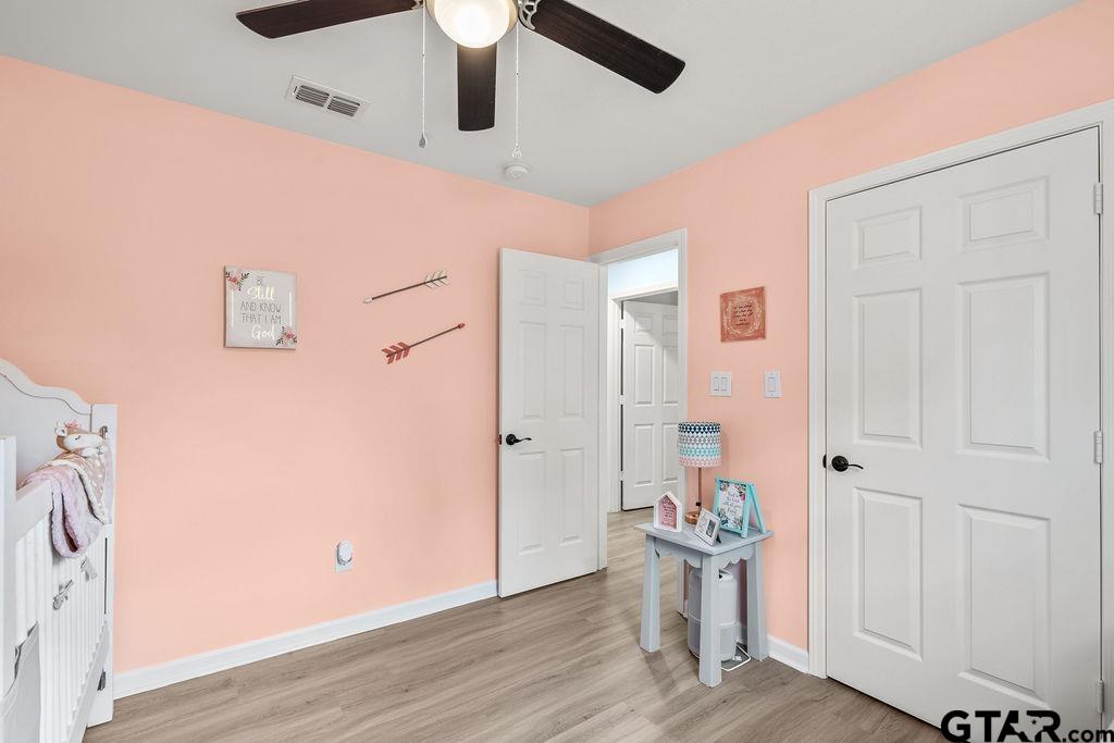 429 GARRETT CIR