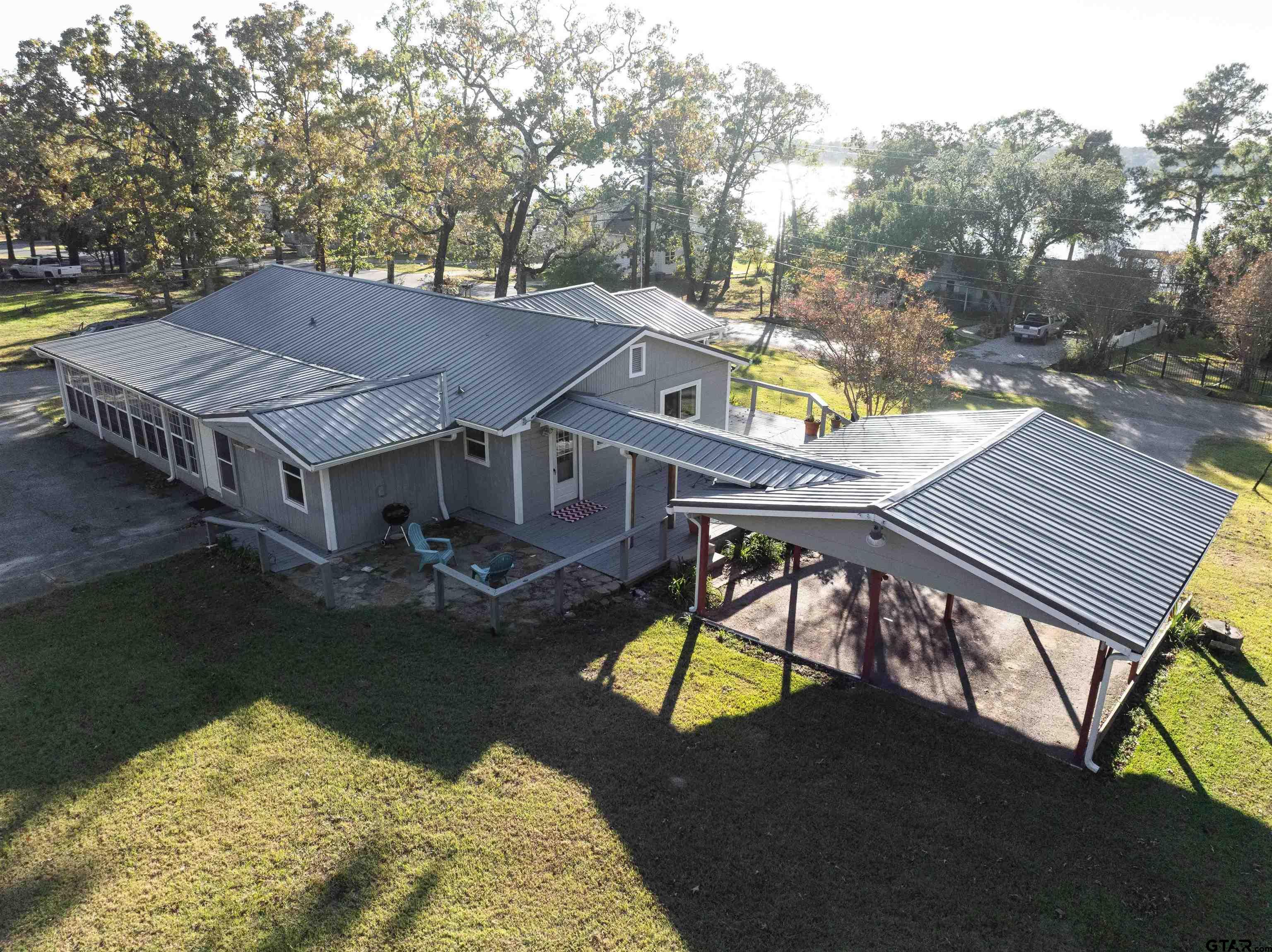 704 Callender Lake Drive