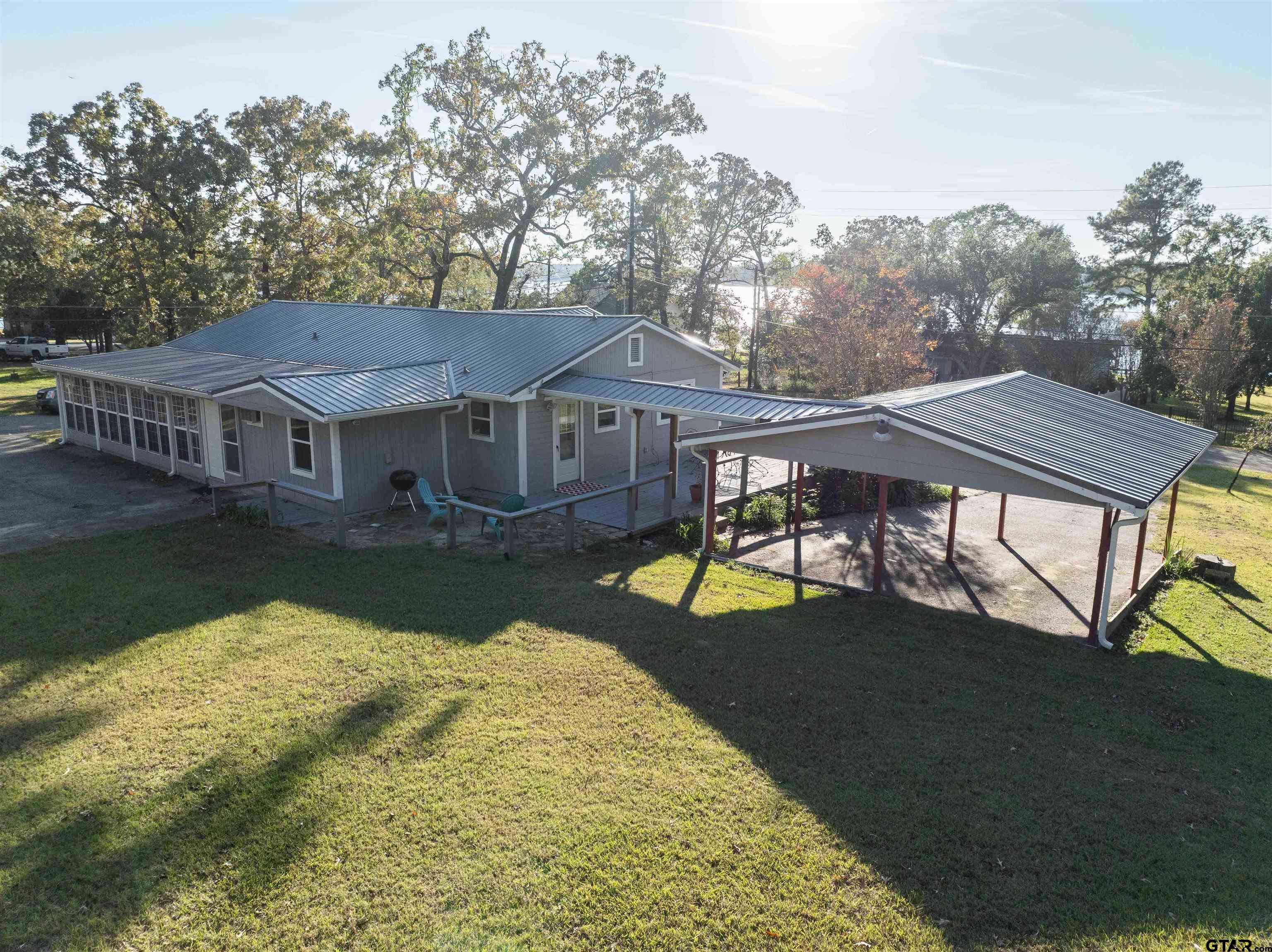 704 Callender Lake Drive
