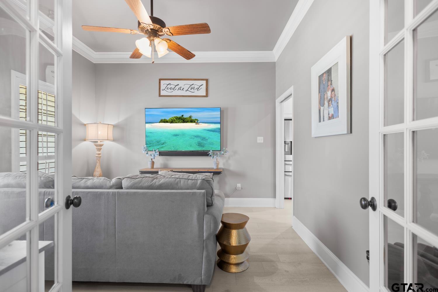 11176 Fox Trail