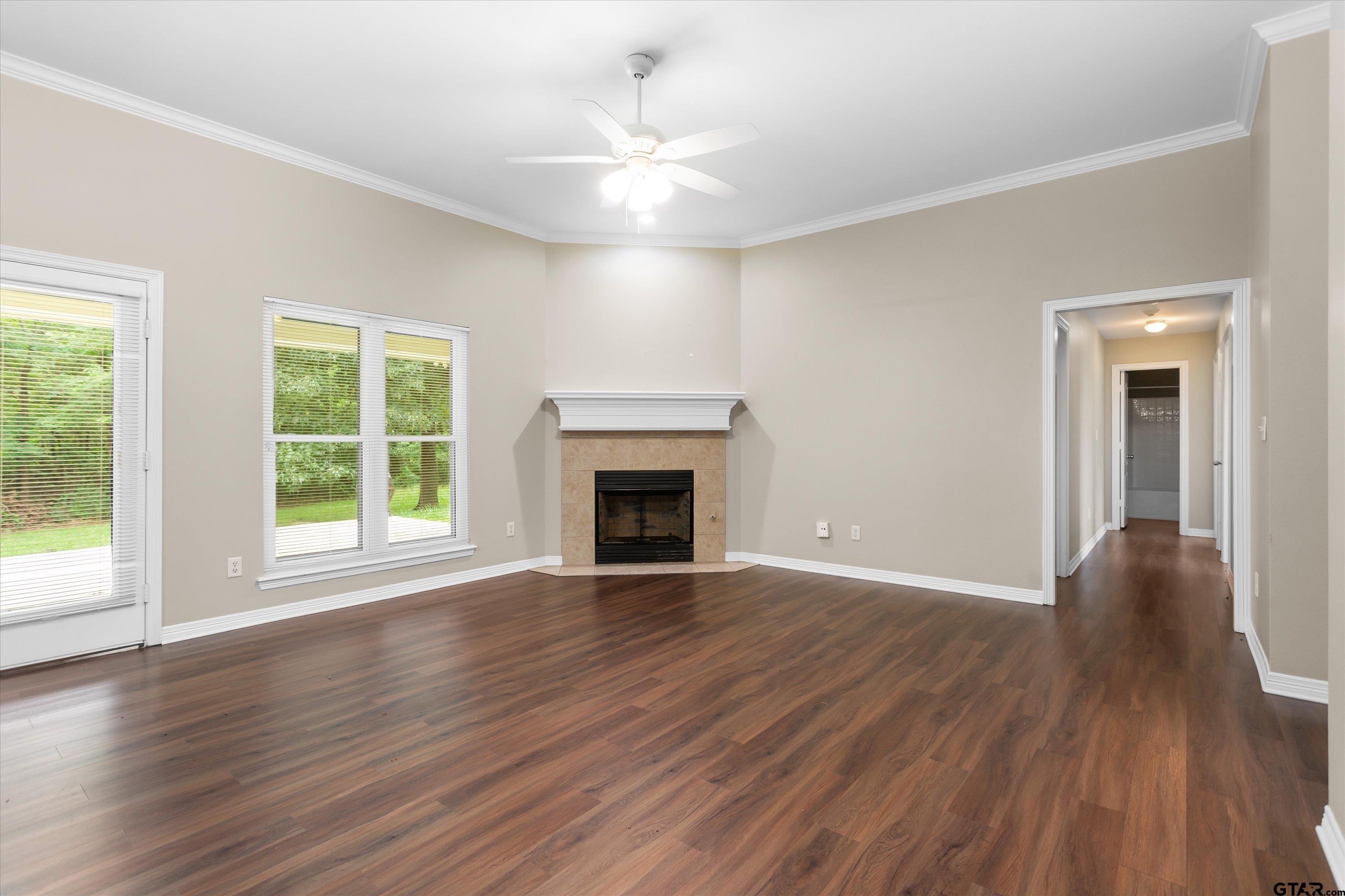 3121 Vineyard Ave.
