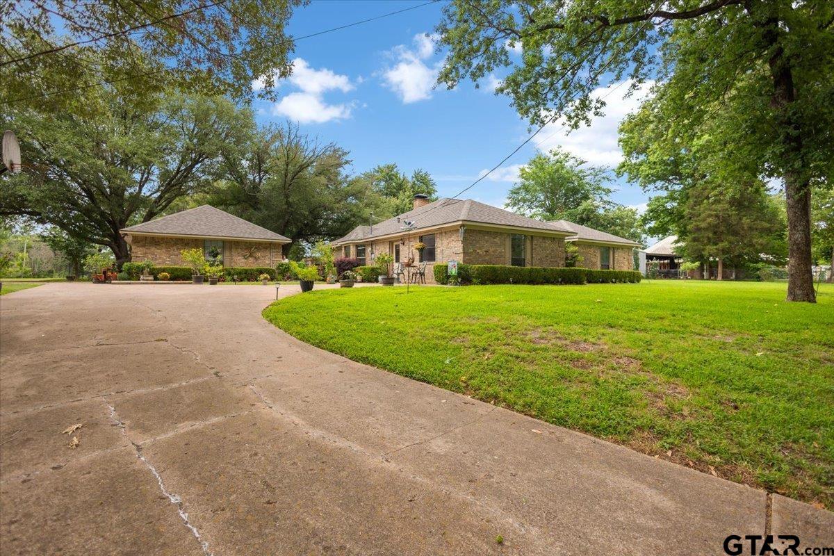 13804 Birchwood Cir