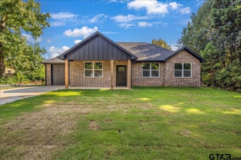 382 Pecos St Bullard TX 75757