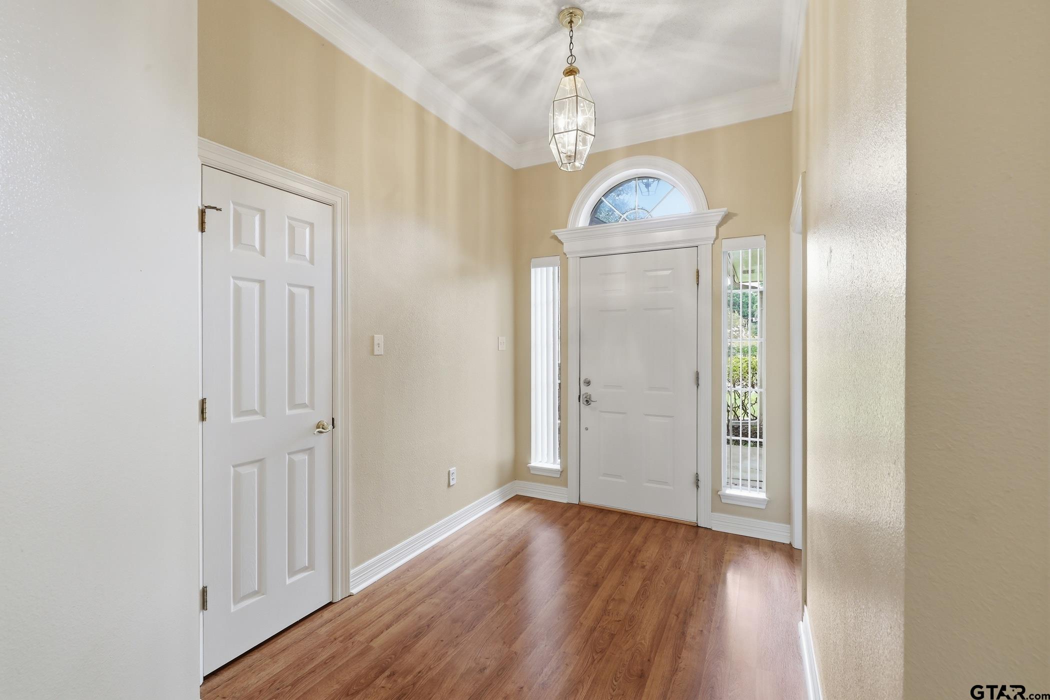345 Bunker Dr