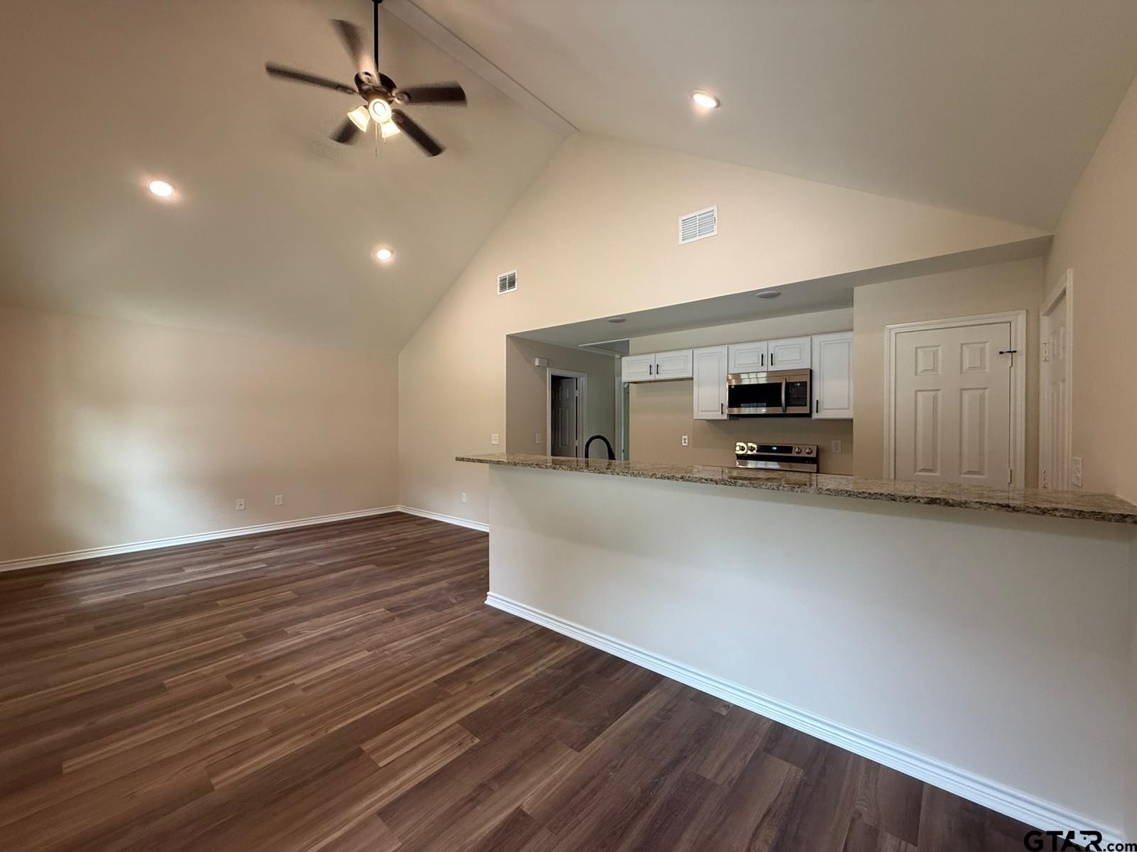 22804 Creekwood Dr