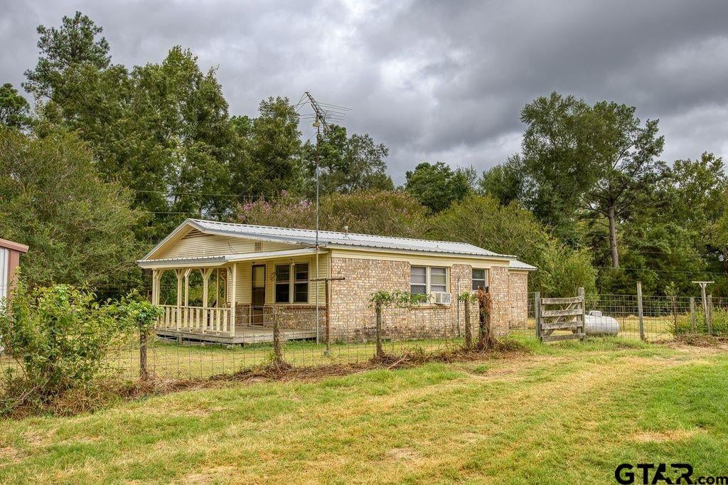 4233 An County Road 163