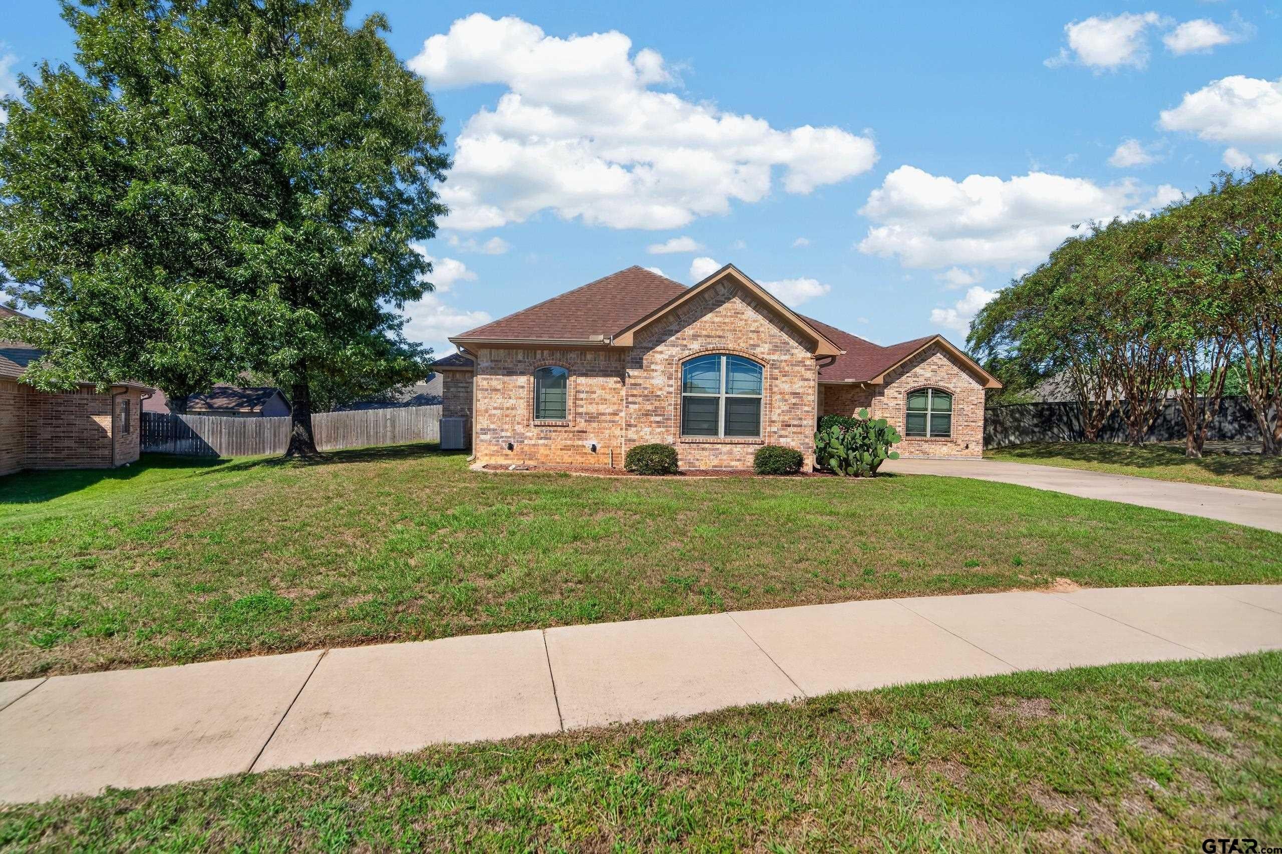 4008 Chapel Ridge