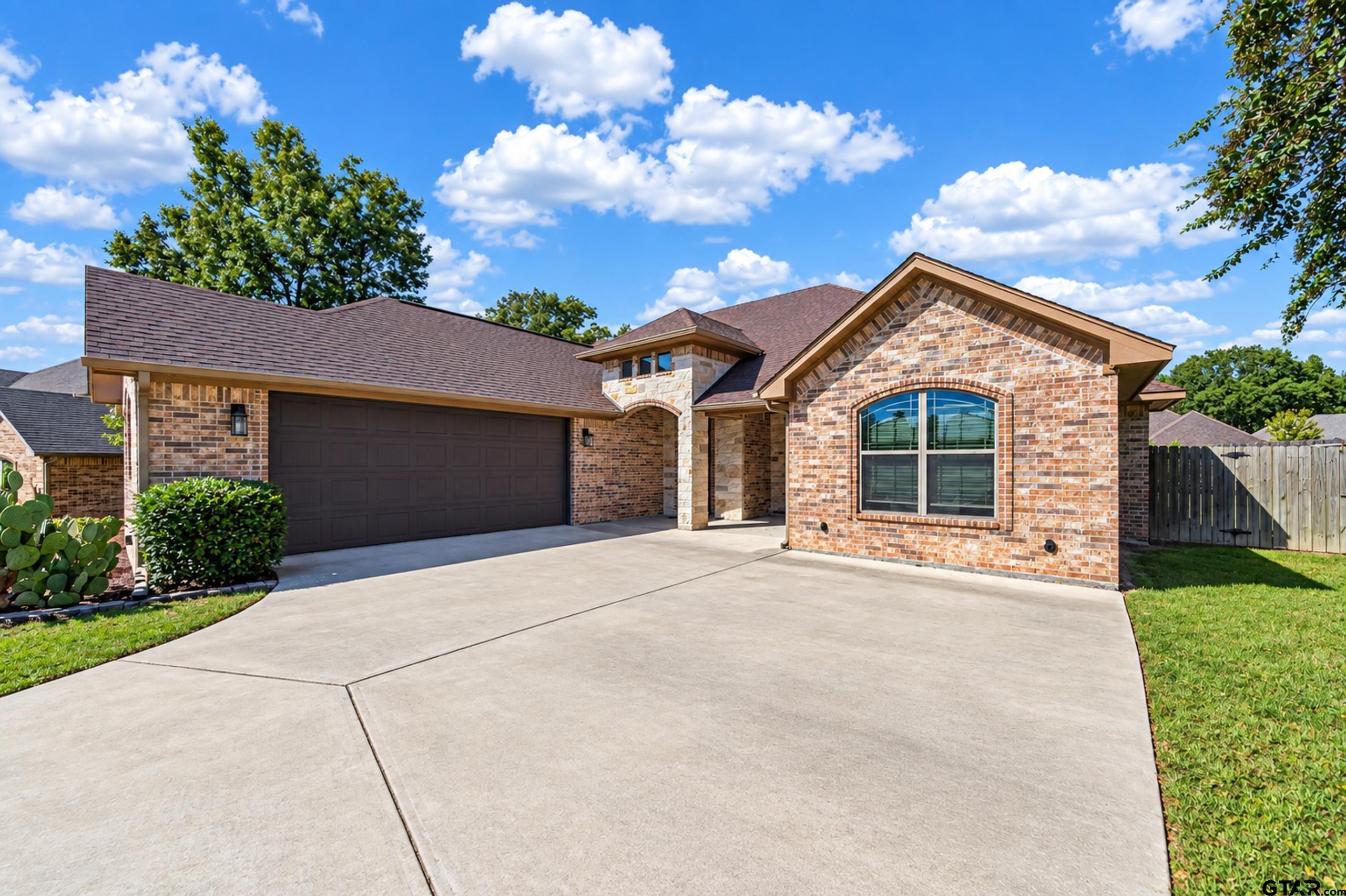 4008 Chapel Ridge