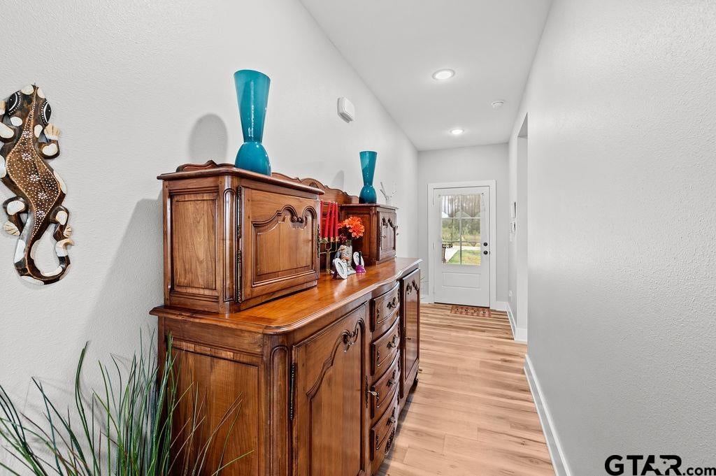 148 Crescent St