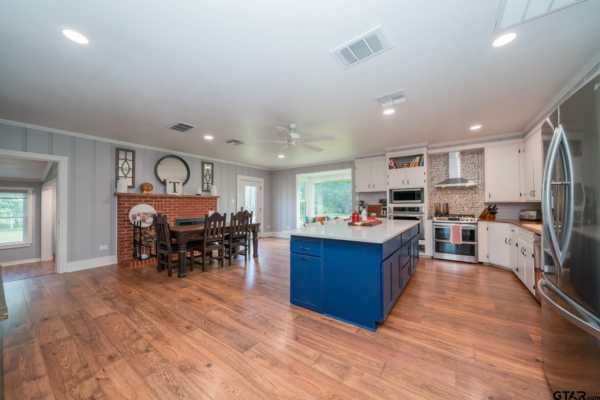 1901 Byrd Rd