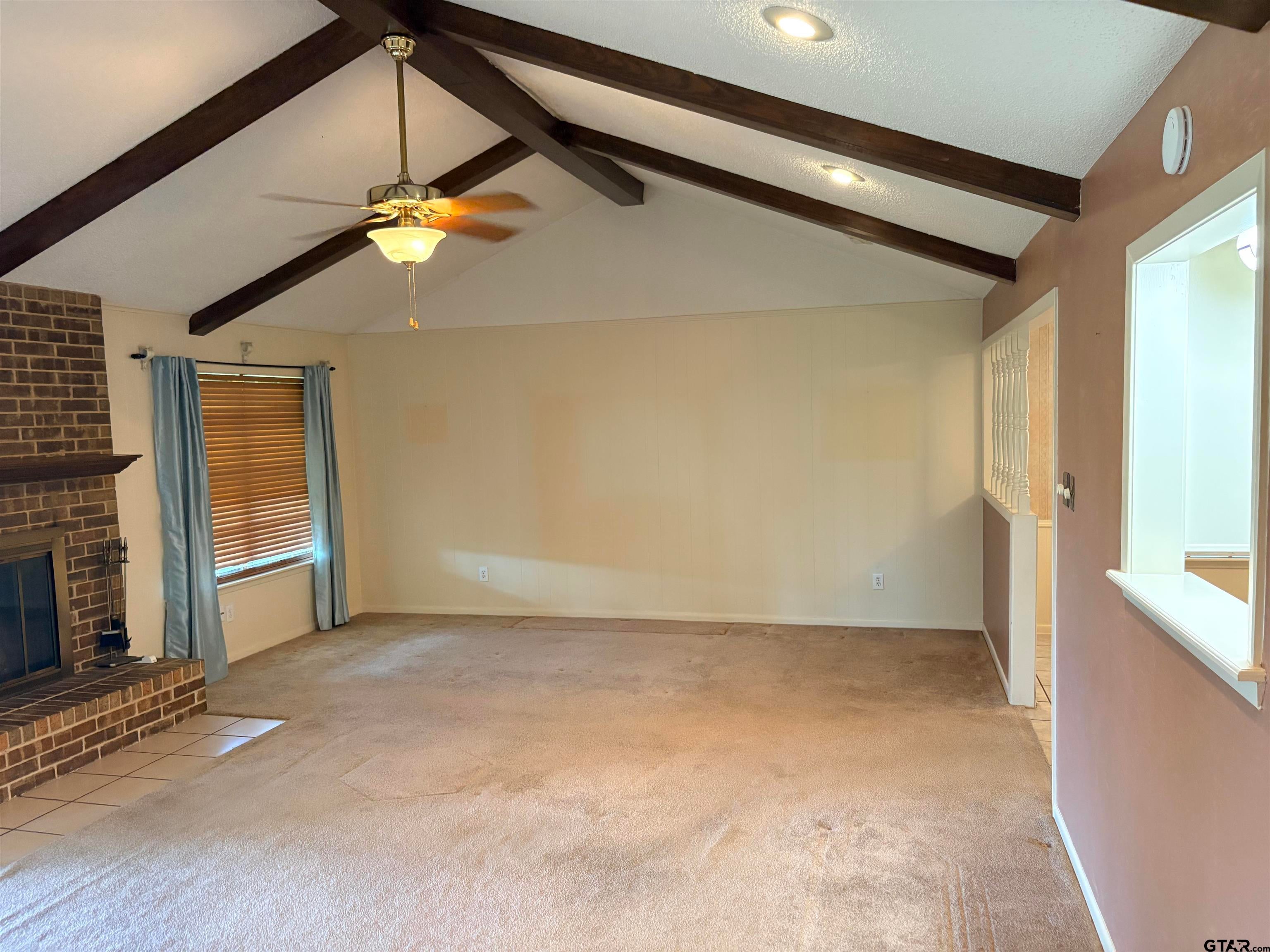 6813 SOUTHPLACE DR.