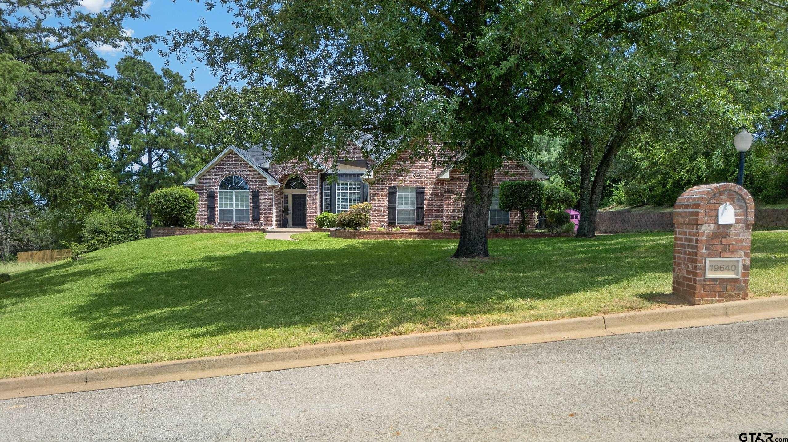 19640 Dove Ridge