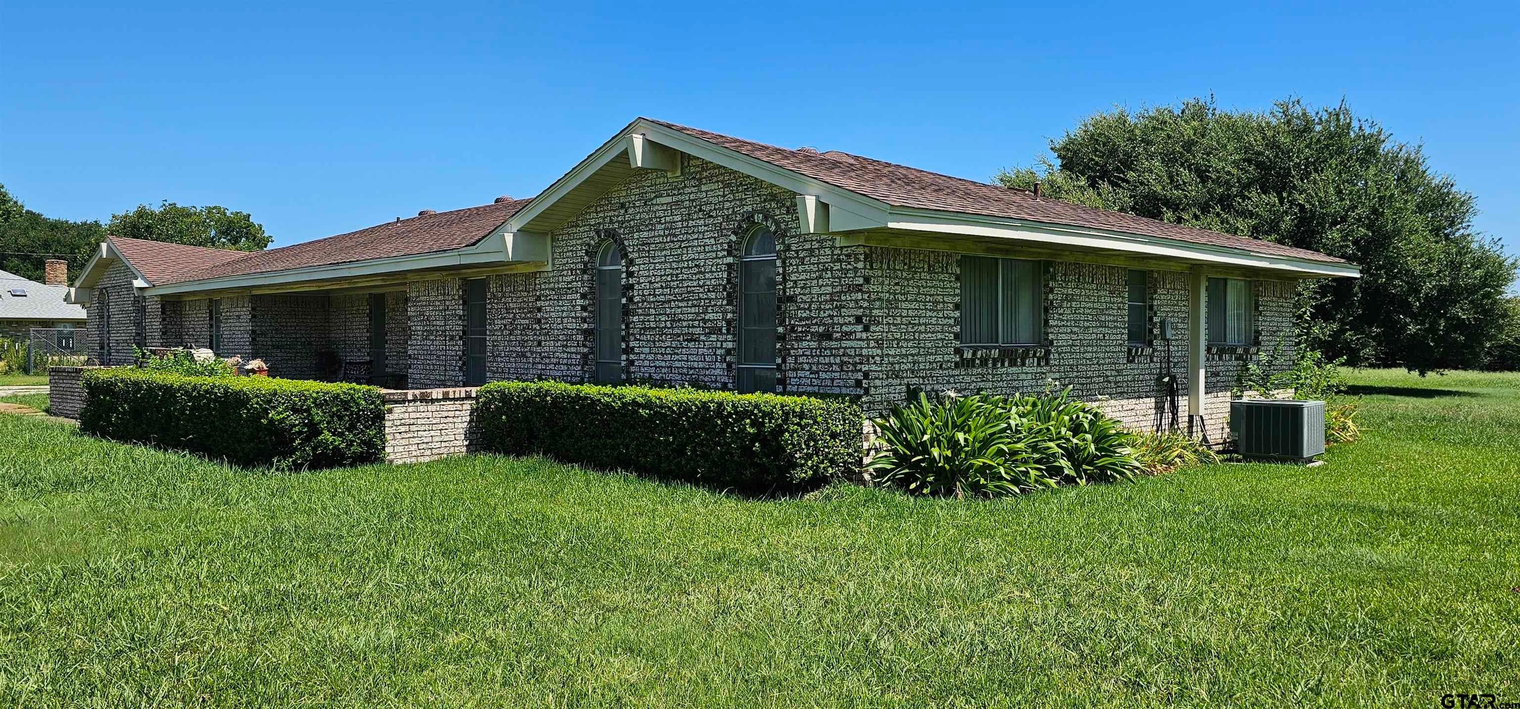 14325 Melody Ln