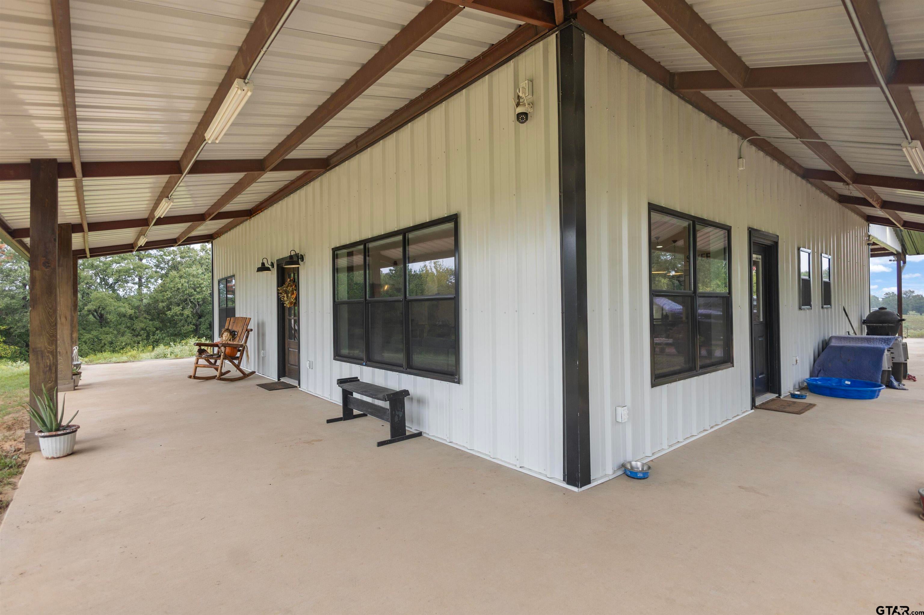 425 County Road 4111