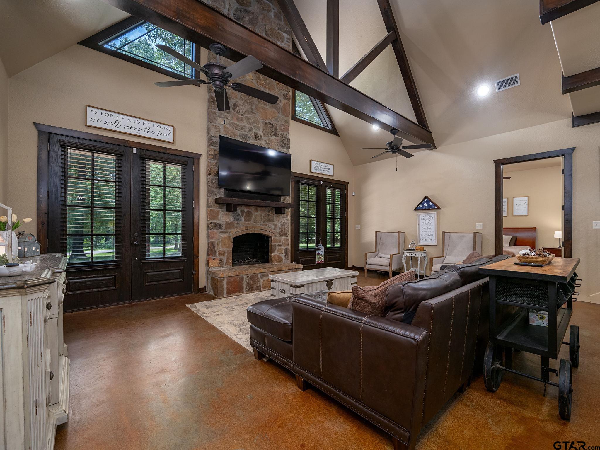 17332 Pintail Dr.