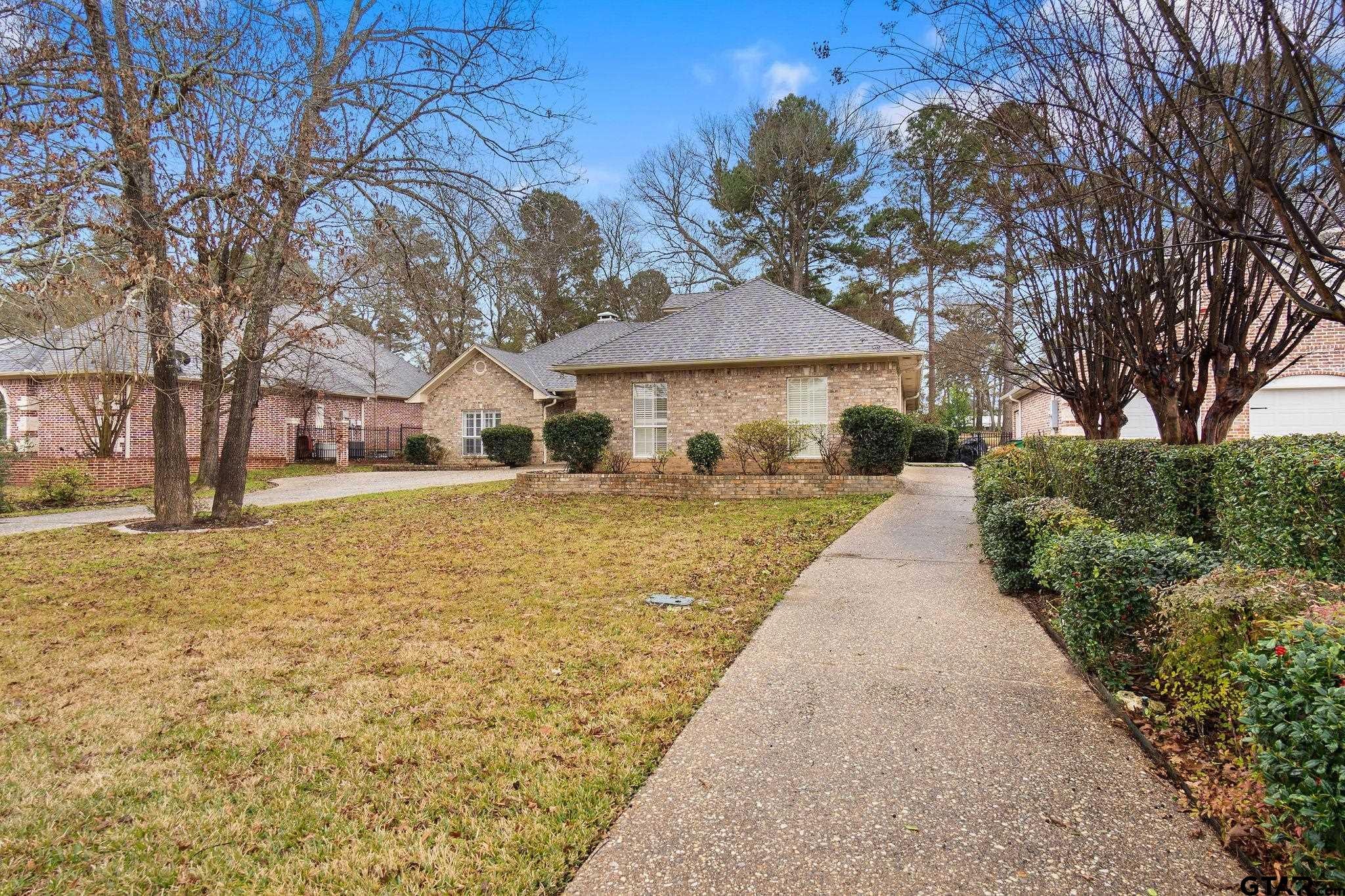660 Bunker Drive