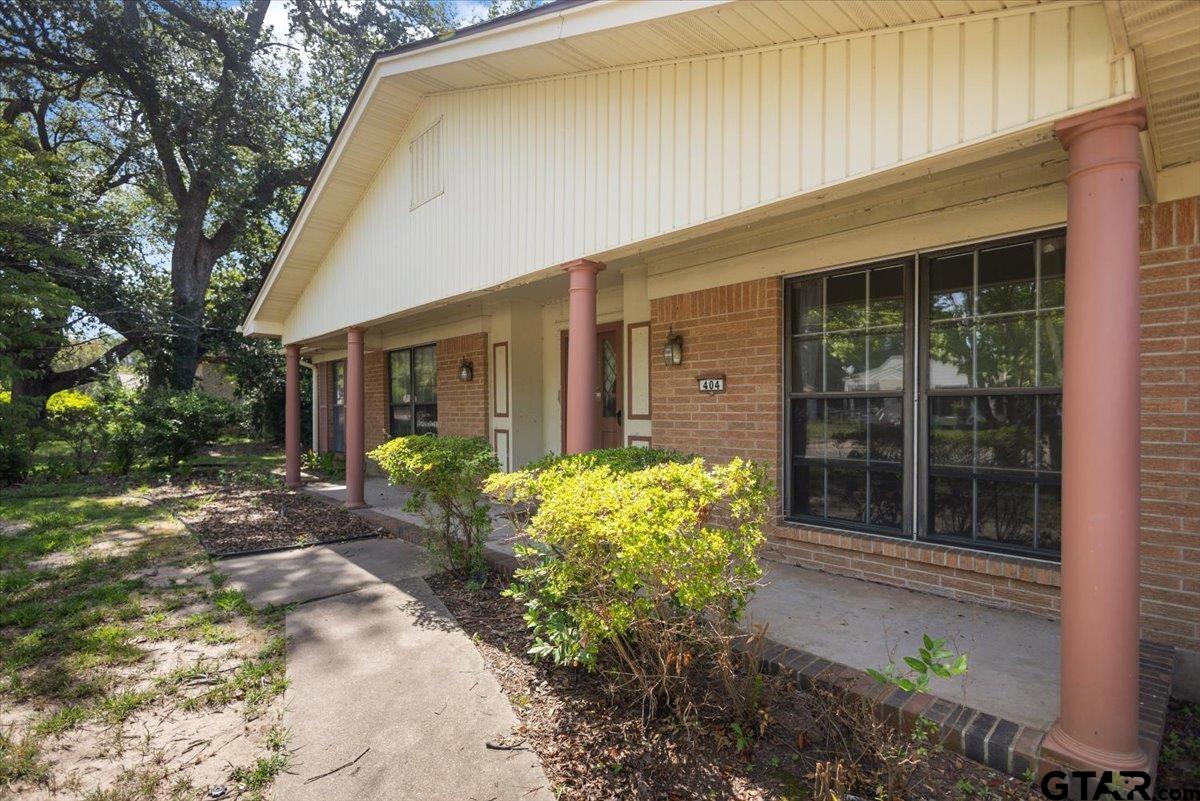 404 Marion Drive